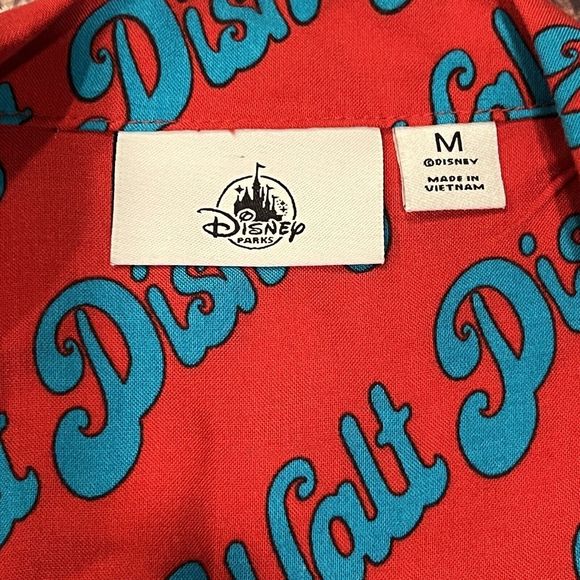 VTG Walt Disney Parks World All Over Print Logo Rayon Hawaiian Shirt Size Medium - Picture 5 of 7